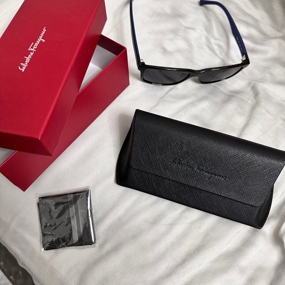 Salvatore Ferragamo Other - Salvatore Ferragamo Black Sunglasses with Case